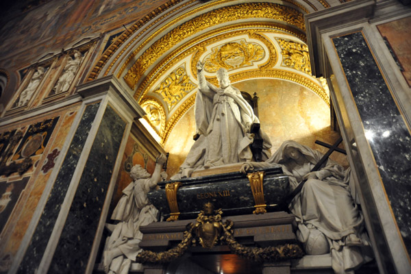 Tomb of Pope Leo XIII, the oldest Pope (1810-1903)
