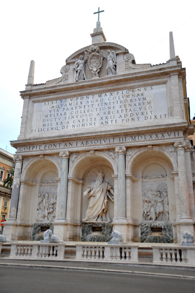 Fontana dell'Acqua Felice (Moses Fountain)