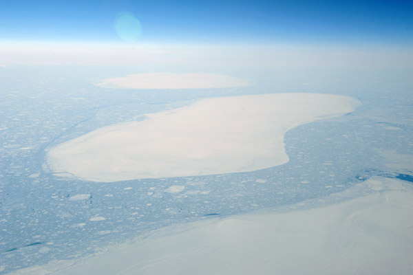 Frozen sea off the west coast of Baffin near Koch Island (N69)