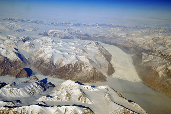 Large glacier, eastern Greenland (N73 31/W027 15)