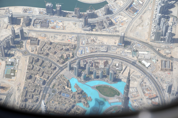 Flying over the top of Burj Khalifa