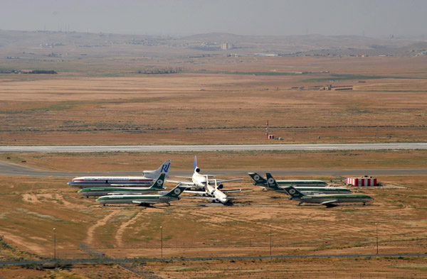 Derlict aircraft at AMM - Iraqi Airways 707s, 727s, Rich International L1011