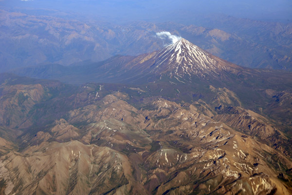 Mount Damavand, Iran (5670m/18602ft)