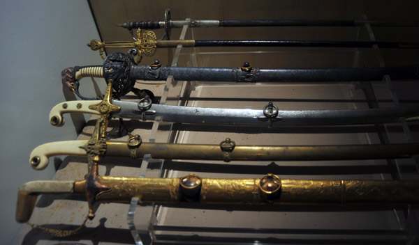European-style swords of the royalty and the nobility during the reigns of Kings Rama IV and V