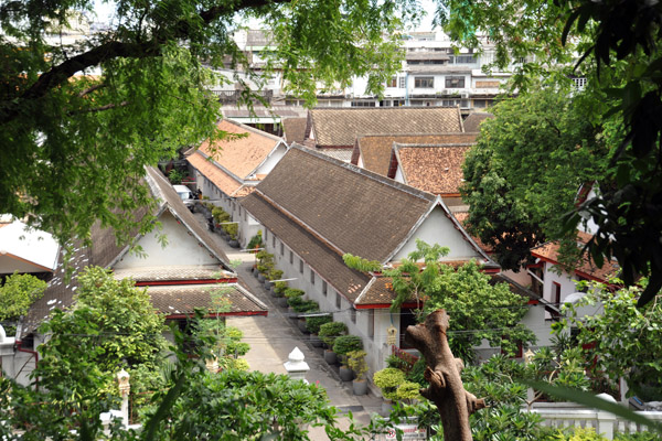 Monastic buildings at the base of the Golden Mount, Wat Saket
