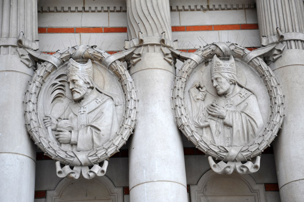Medallions of St. Elphece (1005) and St. Anselm (1093), Westminster Cathedral