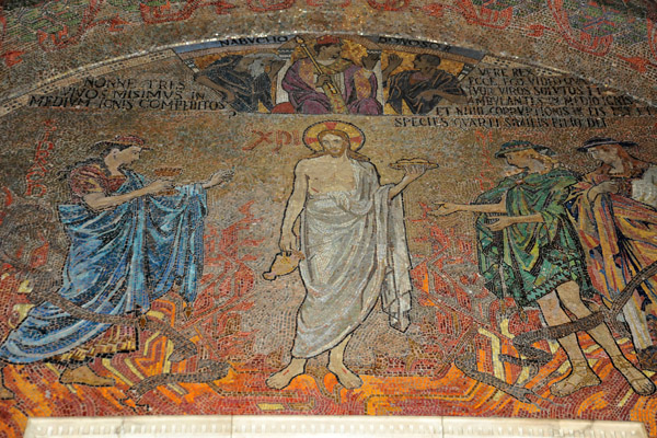 Mosaic - Holy Souls Chapel, Westminster Cathedral
