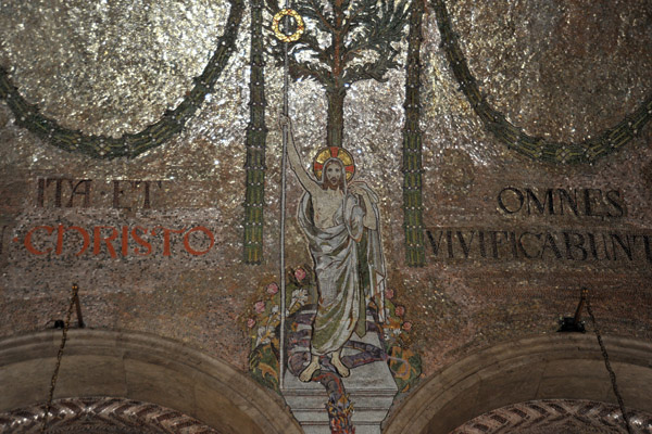 Mosaic of Christ the Divine Healer, Westminster Cathedral