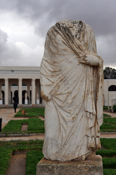 Headless togate statue, Sabratha