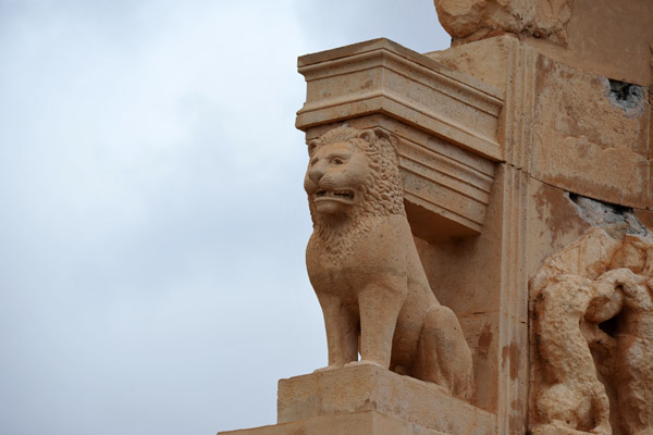The lions on the Mausoleum of Bes are modern copies - the originals are in the Punic Museum of Sabratha