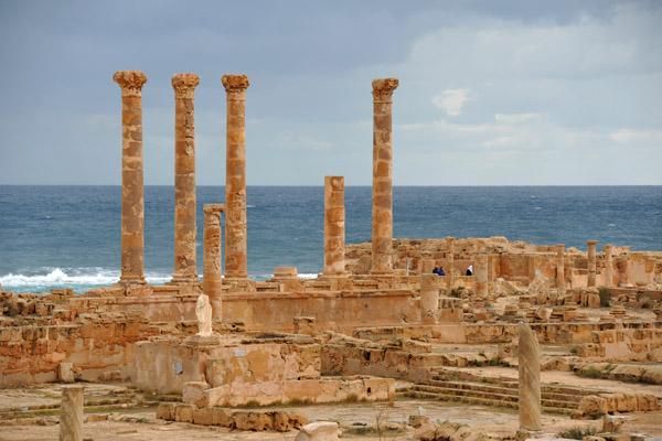 The four columns easily identify the Temple of Liber Pater (Dionysos) 