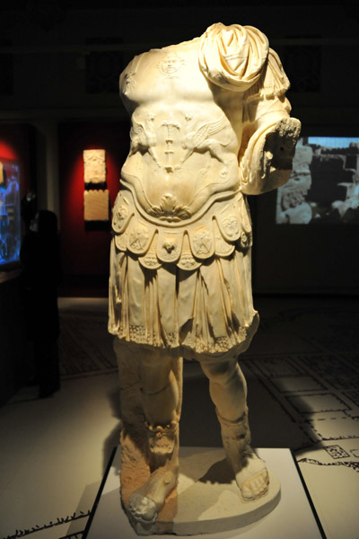 Armored statue, 1st. C. AD, Sabratha