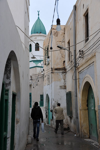 Alley leading to the Sufi Mosque near the Souq Erbaa Elgdim, Tripoli Medina