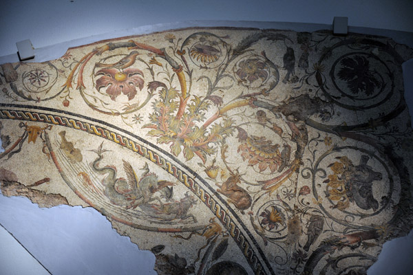 Roman mosaic with birds