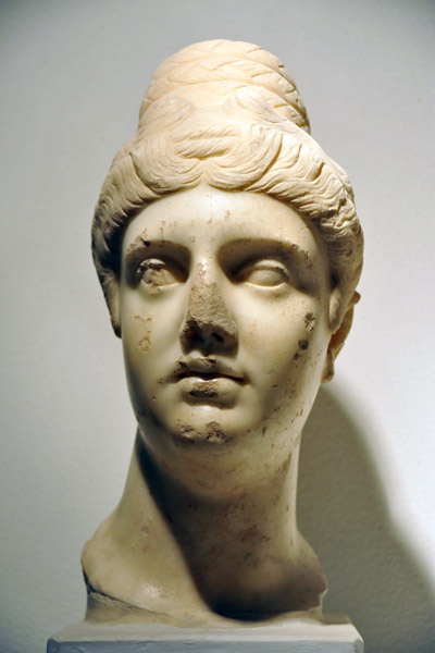 Female bust from the Roman period