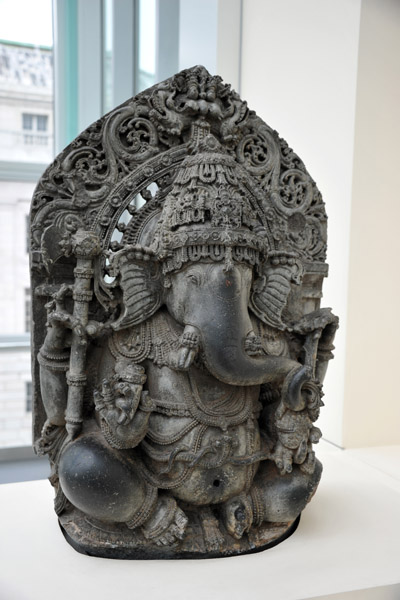 Seated Ganesha, 1200-1300, Karnataka