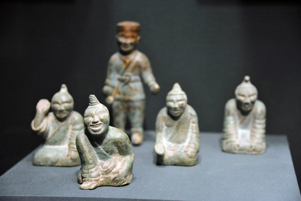 Set of bronze figures, Eastern Han Dynasty, 25-220 AD