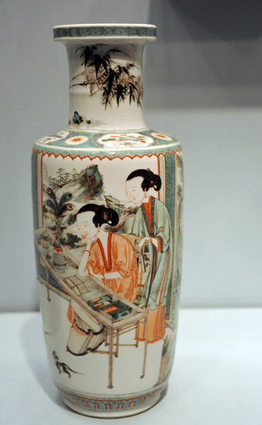 Mallet vase, Jiangxi province, reign of Kangxi, 1662-1722