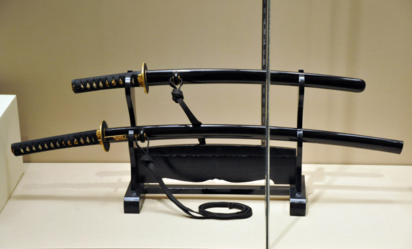 Pair of swords by master Osafune Tadamitsu, 15th C.