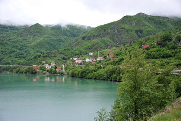 The town of Međeđa along the Drina River