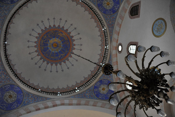 Principal dome with a lighting fixture, Gazi Husev-beg Mosque