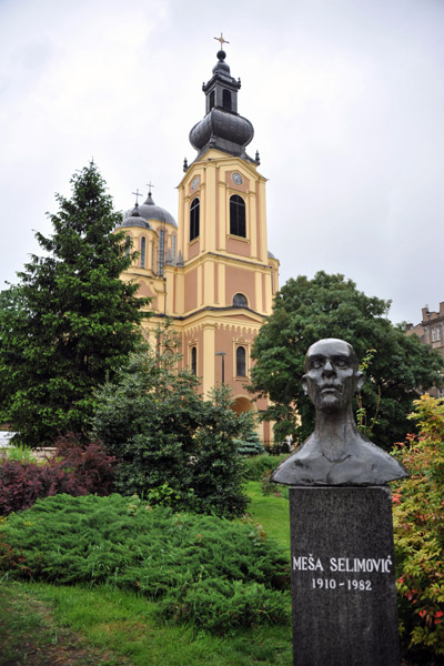 The Serbian Orthodox Cathedral across Trg Oslobođenja