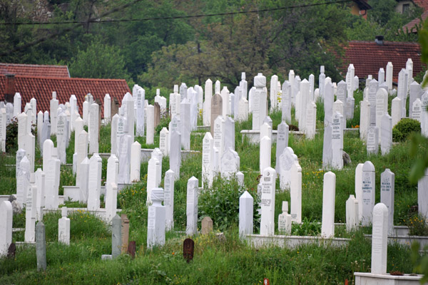 A new Muslim cemetery on Zmajevac Hill, Sarajevo