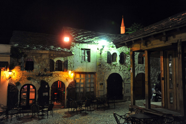 A nighttime stroll through Mostar's west bank Old Town, Priječka čarija