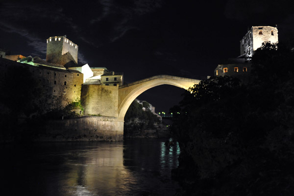 The intentional targeting of the Old Bridge by the Croat militia split the city