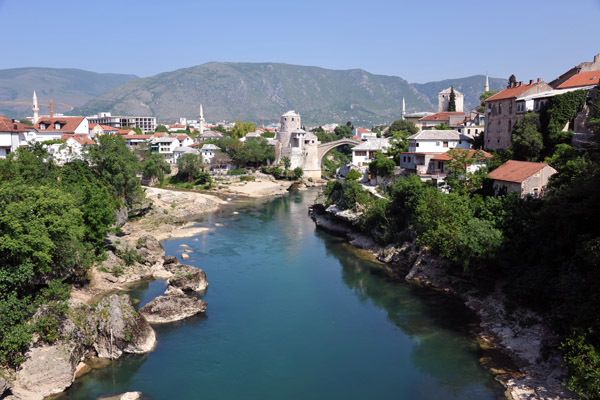 Walking across the Lučki Bridge looking north