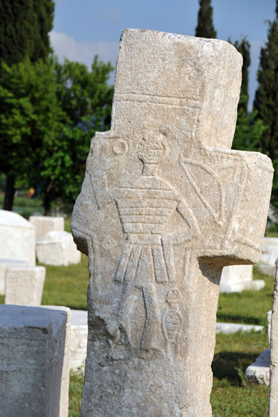 Radimlja - Tombstone of armored man with bow