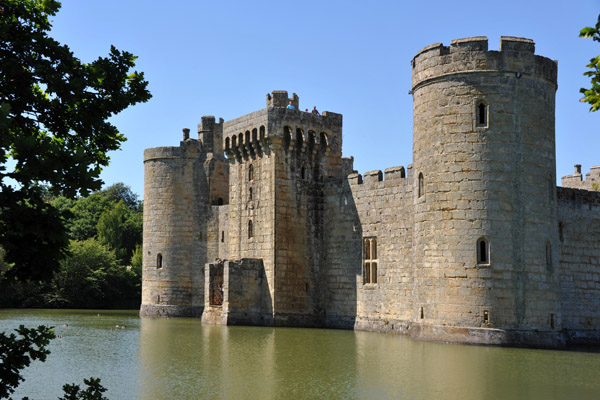 Southeast corner, Bodiam Castle