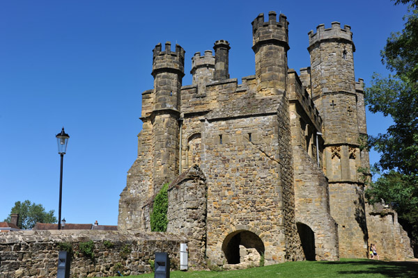 Battle Abbey Gatehouse and museum