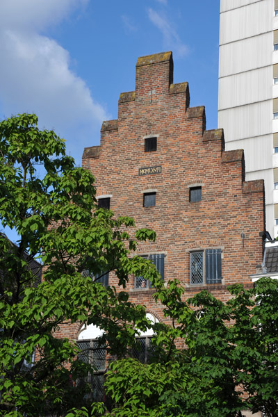 Drakenborch (Drakenburg)  - 13th-14th C., restored in the 1960s