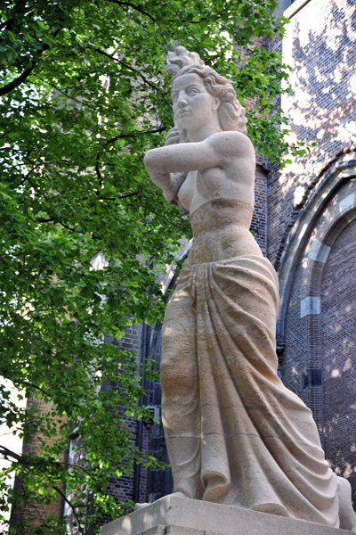 Resistance Memorial, Domplein, Utrecht