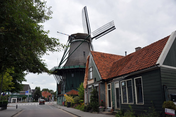 De Bleeke Dood, 1656 flour mill, Lagedijk, Zaandijk
