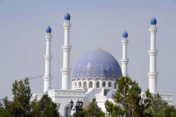 The Hajji Gurbanguly Mosque in Mary is named after the second president, Gurbanguly Berdimuhamedow