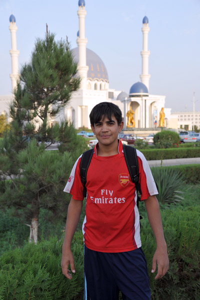 Fly Emirates even in Turkmenistan
