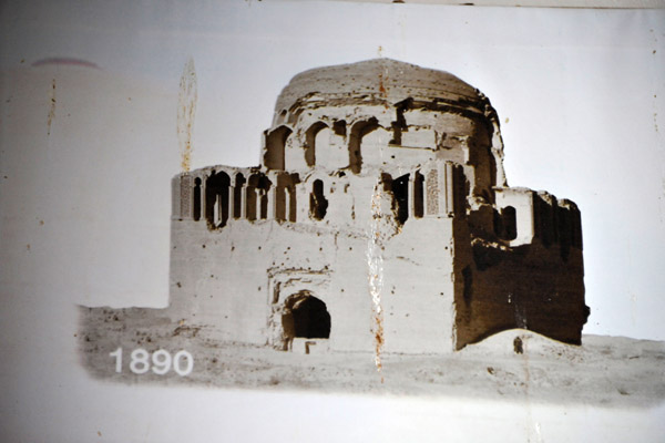 In 1890 the mausoleum was a picturesque ruin