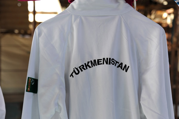 Trkmenistan track suit