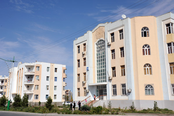 Low-rise apartments, Trkmenabat
