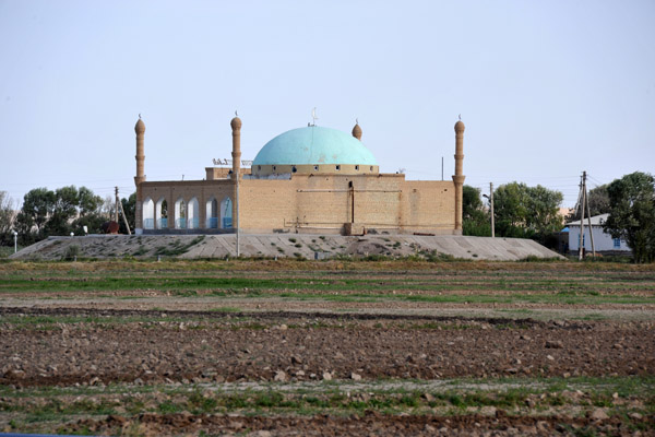A small mosque on the north bank of the Amu-Dara River