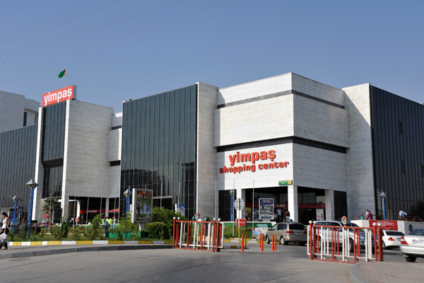 Yimpaş Shopping Center, Ashgabat - Turkish mall with supposedly good internet access