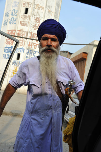 My sword-wielding driver from the Golden Temple in Amritsar