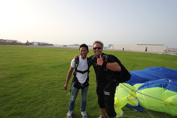 Thumbs Up - Skydive Dubai