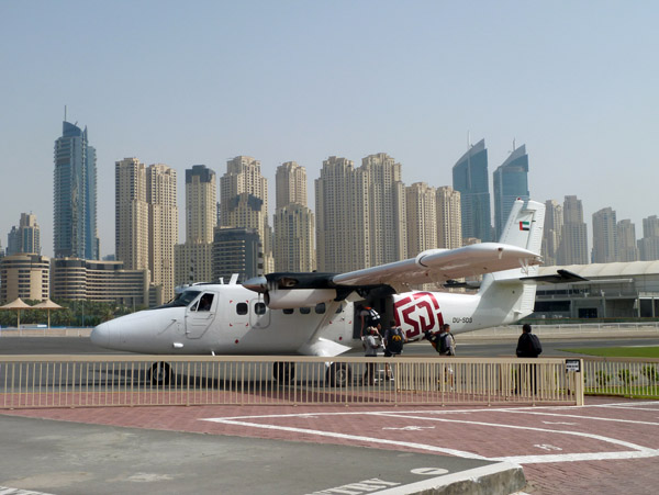 Skydive Dubai jump plane - Twin Otter