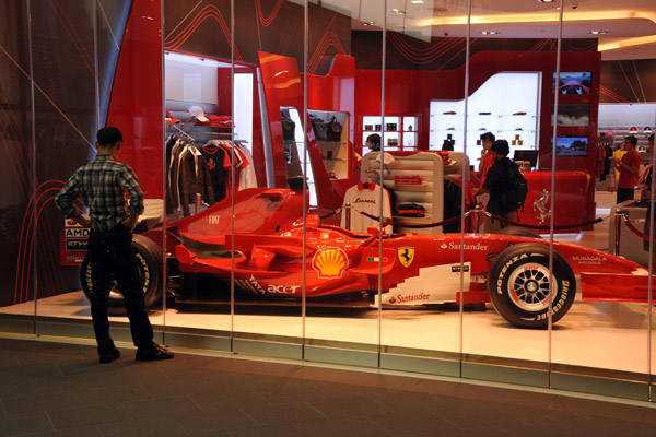 Ferrari - Shoppes at Marina Bay Sands