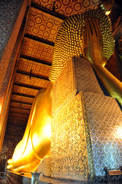 The rear of the Reclining Buddha, Wat Pho
