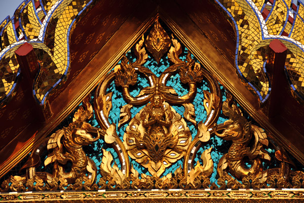 Gable detail, Wat Pho