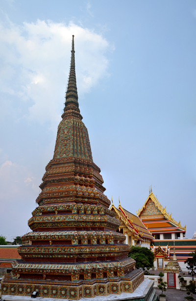 Wat Pho Panorama - One of the Chedi of the Four Kings